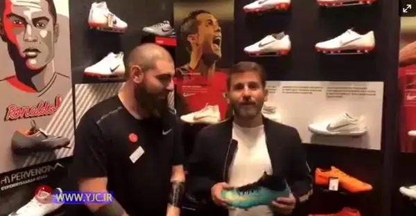 
مسی: نایک افتخار نداشت زیر پای ایرانی‌ها باشد + عکس
