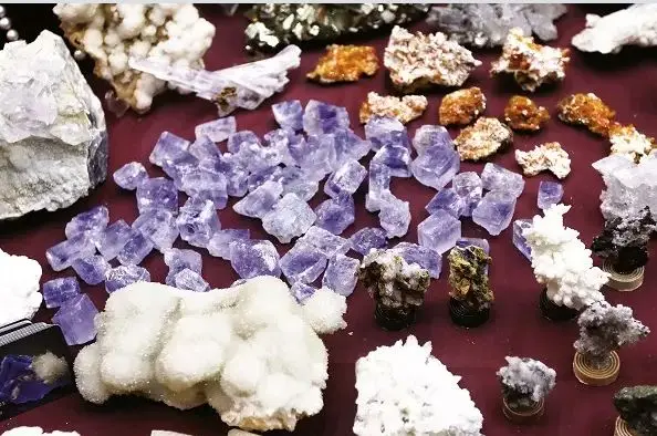 ساز ناکوک مدیریت گوهرسنگ