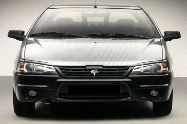 ایران خودرو با عرضه وانت بهبودیافته آریسان، سهم خود از بازار خودروهای کار را احیا می‌کند