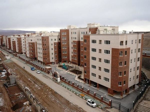 پرداخت بیش از ۱۳۶ همت تسهیلات نهضت ملی توسط بانک مسکن / تسریع در تحویل واحدهای مسکونی اولویت دارد