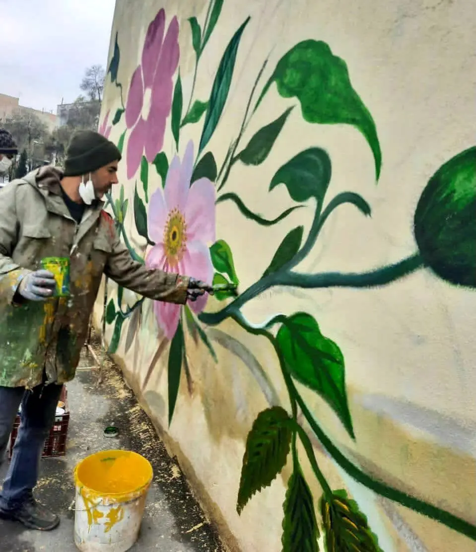 رسیدگی به سیما و منظر شهری اراک، با جدیت در حال انجام می باشد

