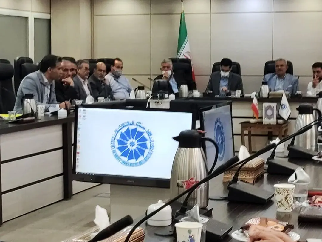 انجمن ملی تولید کنندگان شیشه های ایمنی در اتاق ایران تاسیس شد