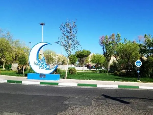 حال و هوای ماه میهمانی خدا در کوچه پس کوچه های شمال شرق تهران