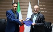 تبادل توافق نامه همکاری های مشترک علمی _ پژوهشی شرکت آب وفاضلاب استان اصفهان و انجمن آب وفاضلاب ایران

