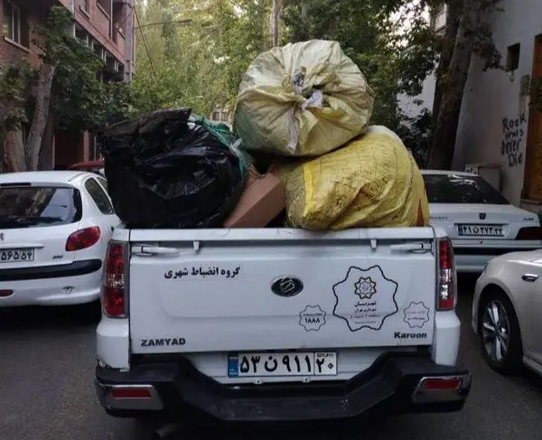 جمع آوری ۲۱۱ تن پسماند خشک از عوامل غیر مجاز منطقه یک