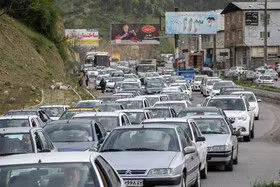 چالوس و هراز همچنان سنگین
