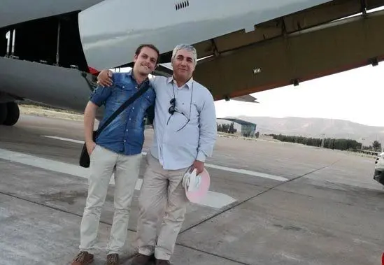 بازیگر معروفی که گروگان داعش بوده است!+عکس