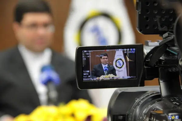 حل مشکل نقدینگی صنایع کوچک با قرارداد کشف پریمیوم