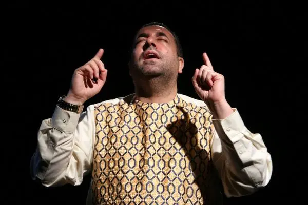 فیلمبرداری کلیپ آهنگ «پیامبر بخشش» با صدای پیام عزیزى پایان یافت