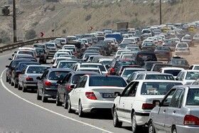 ترافیک جاده‌های شمالی همچنان سنگین است

