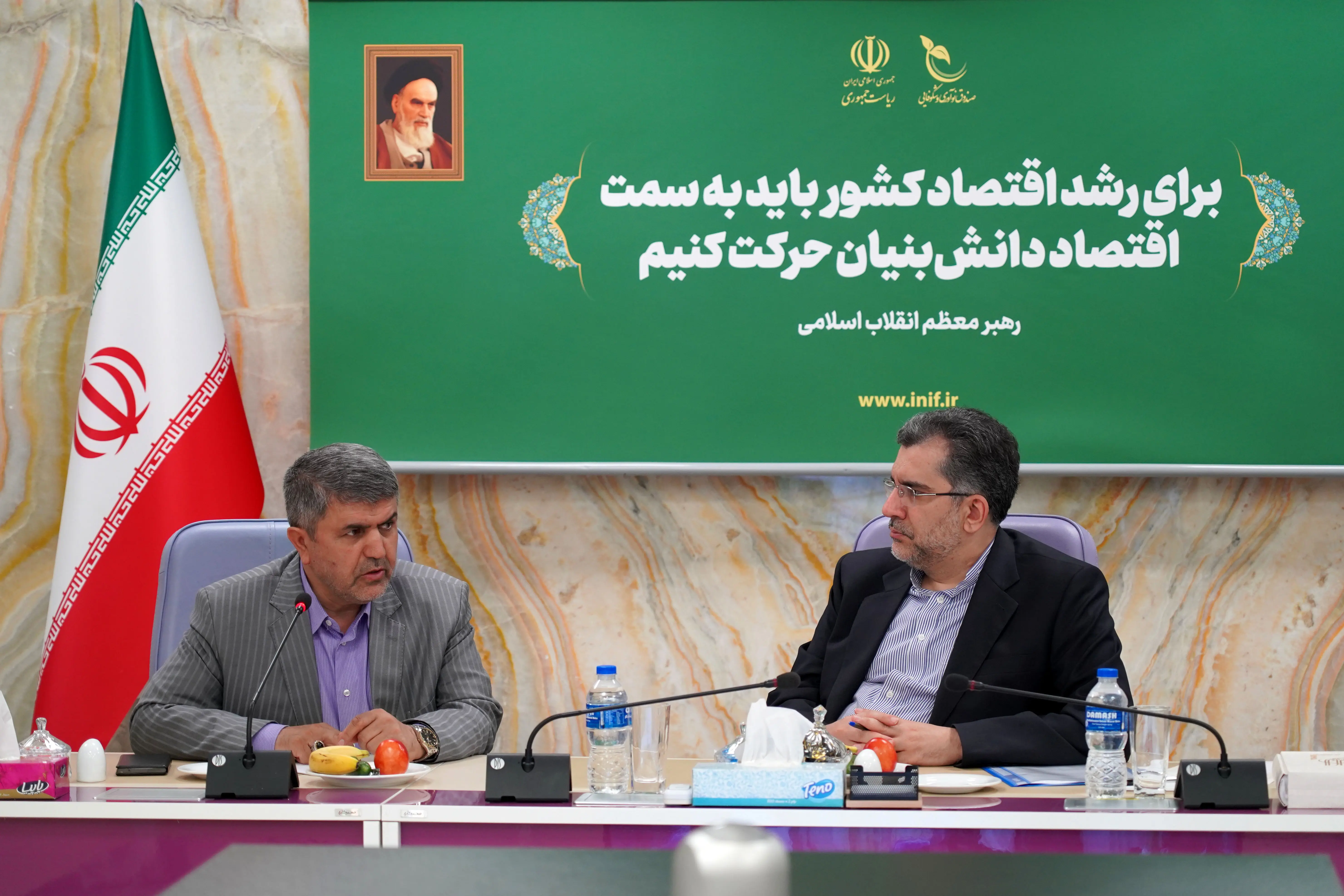 حمایت بانک صادرات ایران از دانش‌بنیان‌ها کمک به چرخه صنعت کشور است

