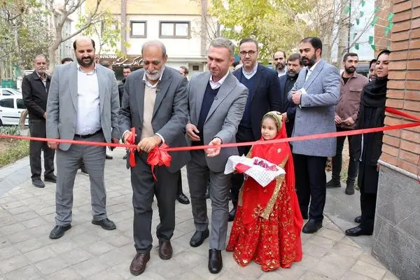 از نخستین پایانه تاکسی خورشیدی در غرب تهران تا مقبره الشهدای جنت الفردوس