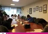 سقف پرداخت نقدی به مشتریان در بانک‌ آینده: ۱۵ میلیون تومان
