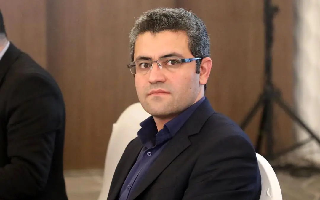 گشایش سهام هلدینگ نگین گردشگری با نماد "گنگین" در هفته جاری 

