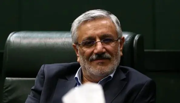 کالای داخلی باید بتواند با کالای خارجی برابری کند
