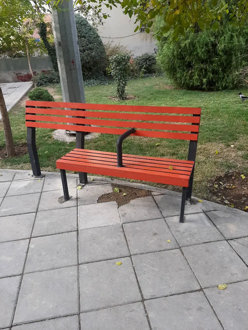 تامین امکانات مورد نیاز معلولان در  بوستان های منطقه چهار 