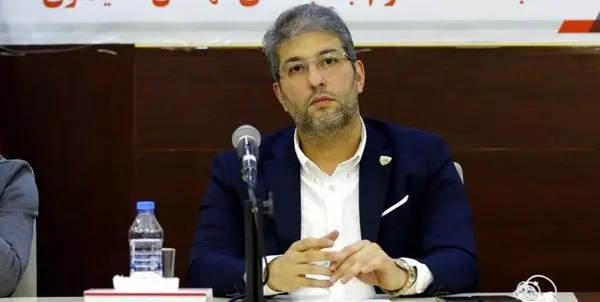 امکان ندارد گل‌محمدی را به پرسپولیس بدهیم/قرارداد او هیچ بندی برای جدایی ندارد