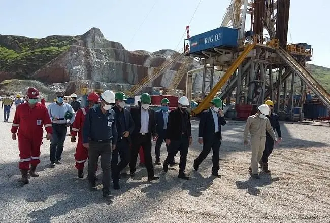 عملیات اجرایی طرح نگهداشت و افزایش تولید میدان زیلایی آغاز شد
