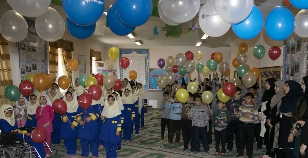 «زنگ بیمه» با بیمه حکمت در نخستین مدرسه ارومیه نواخته شد