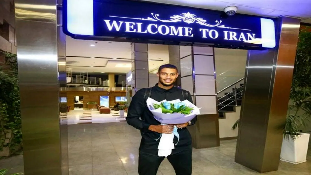 رزومه بازیکن خارجی جدید استقلال