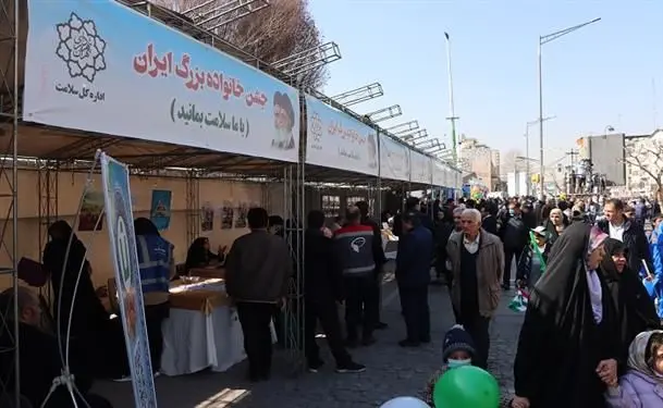 با همکاری شهرداری منطقه 11 و اداره کل سلامت فعالیت پردیس‌های‌ سلامت در بهارِ انقلاب اسلامی

