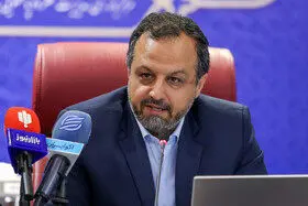 حق پخش تلویزیونی سرخابی‌ها را به سرانجام می‌رسانیم