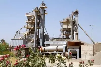 تولید و اجرای بیش از 520 هزار تن آسفالت در سطح معابر شهر تهران

