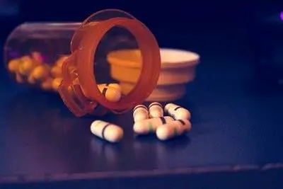 فلوکستین و اعتیاد! آیا مصرف قرص فلوکستین برای ترک شیشه مناسب است؟ 