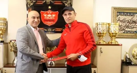 تمدید قرارداد یحیی گل محمدی با پرسپولیس