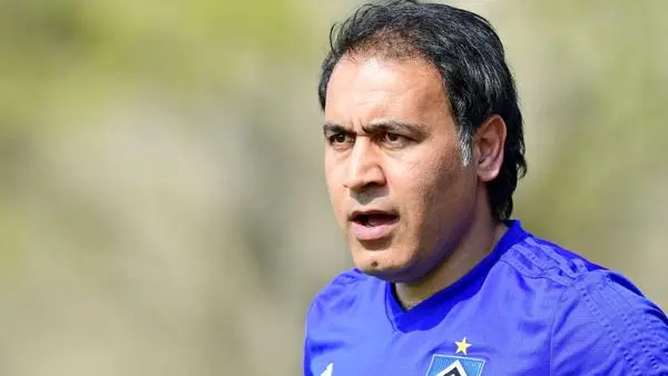 مهدوی‌کیا سرمربی تیم امید باقی ماند