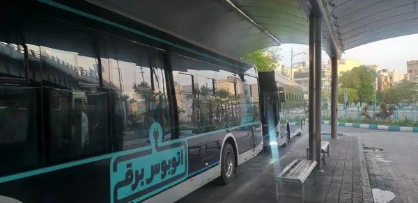 سومین خط اتوبوس تمام‌برقی در منطقه ۸ تهران به بهره‌برداری رسید