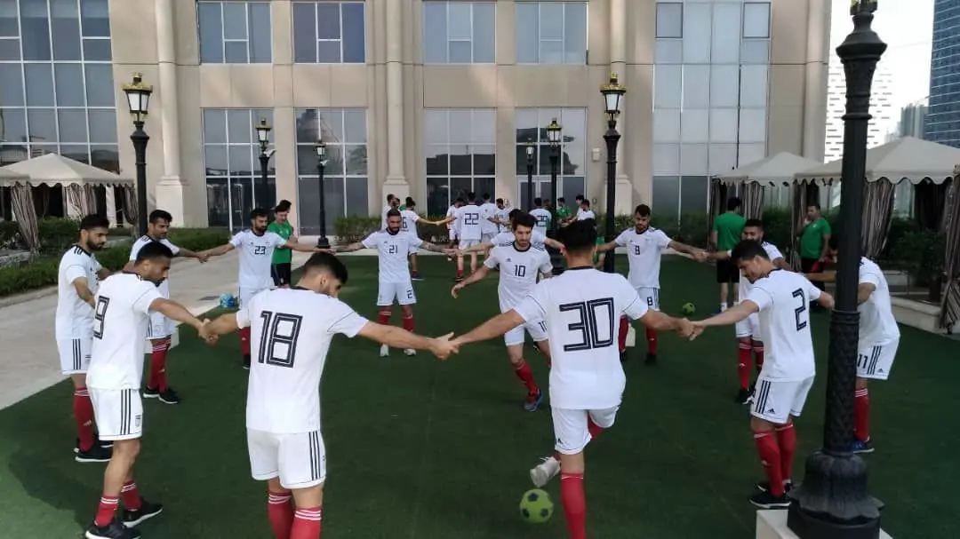 تمرین سبک ملی پوشان در هتل