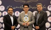 مدیرعامل هلدینگ پتروپالایش اصفهان نشان عالی مدیر سال را کسب کرد

