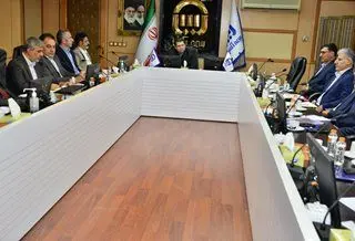 مرور عملکرد نیم‌سال نخست استان‌ها در دومین نشست مشترک مدیرعامل بیمه آسیا با روسای شعب

