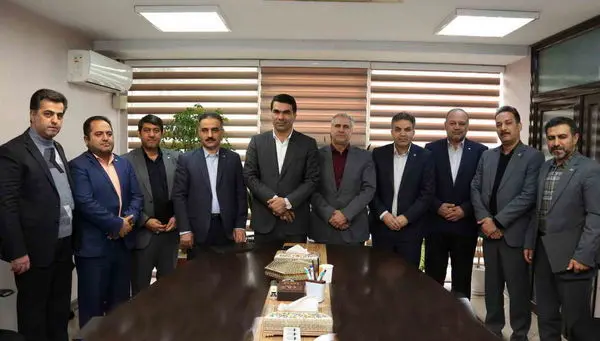 منصفانه قضاوت کنید و شجاعانه گزارش دهید