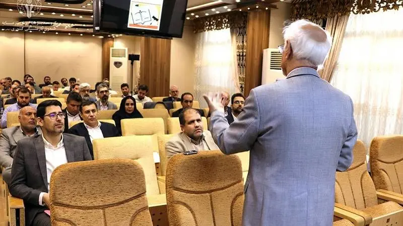 دوره «قانون تجارت» برای مدیران ارشد شرکت های تابعه صندوق بازنشستگی برگزار شد