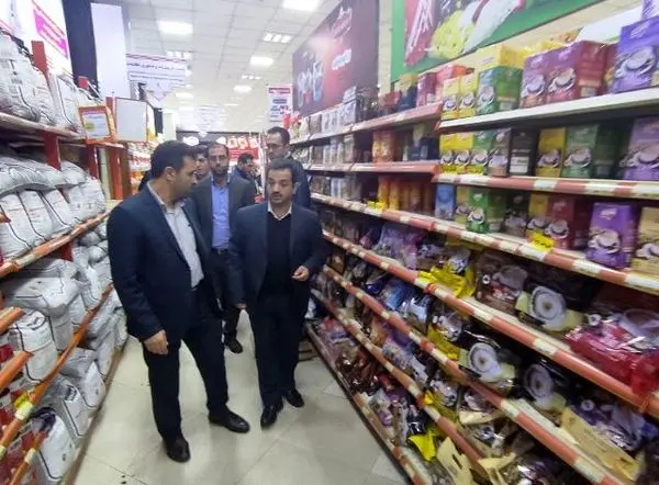 بررسی عرضه کالاهای سوپری و خانگی در فروشگاه های اتکا استان البرز

