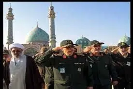 مراسم صبحگاه مشترک نیروهای مسلح در مسجد مقدس جمکران برگزار می شود


