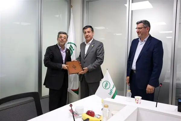 با حضور اعضای هیأت مدیره؛ مراسم معارفه معاون نوآوری و برنامه ریزی برگزار شد