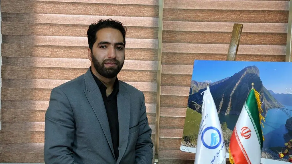 طراحی و ساخت پمپ سرباره (کف گیر و چربی گیر) در آبفای استان اصفهان

