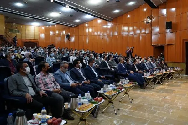بررسی حادثه برخورد دو قطار مترو در ایستگاه چیتگر در ششمین همایش ایمنی در حملونقل