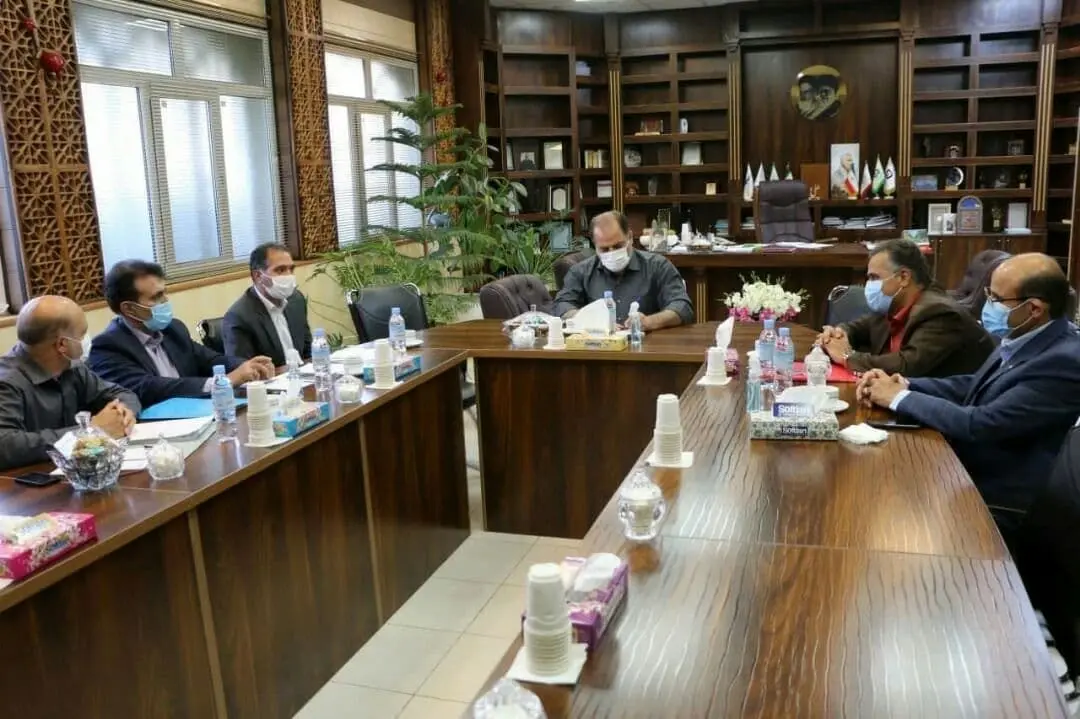 سرپرست مخابرات منطقه مرکزی با شهردار ساوه دیدار کرد 

