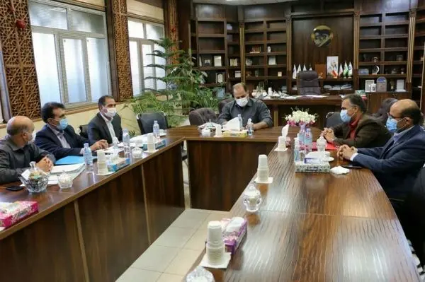 سرپرست مخابرات منطقه مرکزی با شهردار ساوه دیدار کرد 

