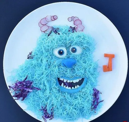 ایده جالب یک مادر برای غذا دادن به فرزندش +عکس