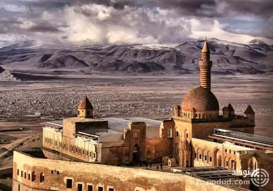 قصری که 99 سال طول کشید تا ساخته شود + عکس