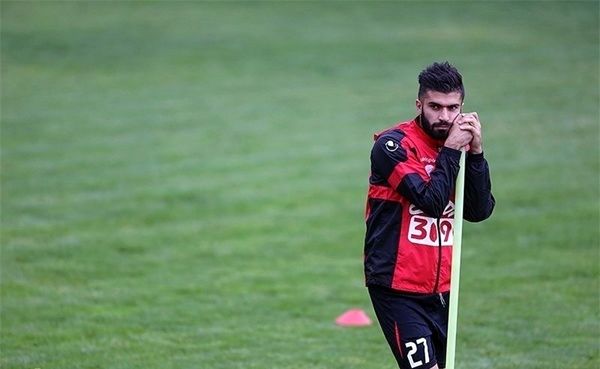 توافق هافبک سابق پرسپولیس با باشگاه