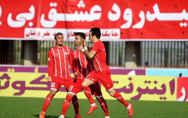 کمک میلیاردی شورای شهر رشت به قرمز و آبیها