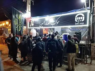 موکب بیمه آسیامیزبان راهپیمایان اربعین حسینی
