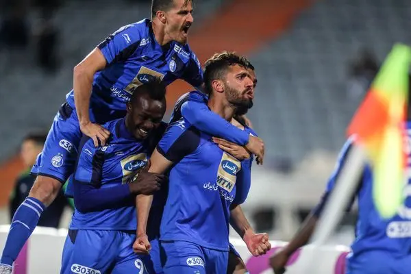 دانشگر زننده هشتصدمین گل استقلال در تاریخ لیگ برتر