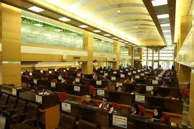 عرضه فولاد، کنسانتره سنگ آهن و شمش طلا در تالار محصولات صنعتی و معدنی